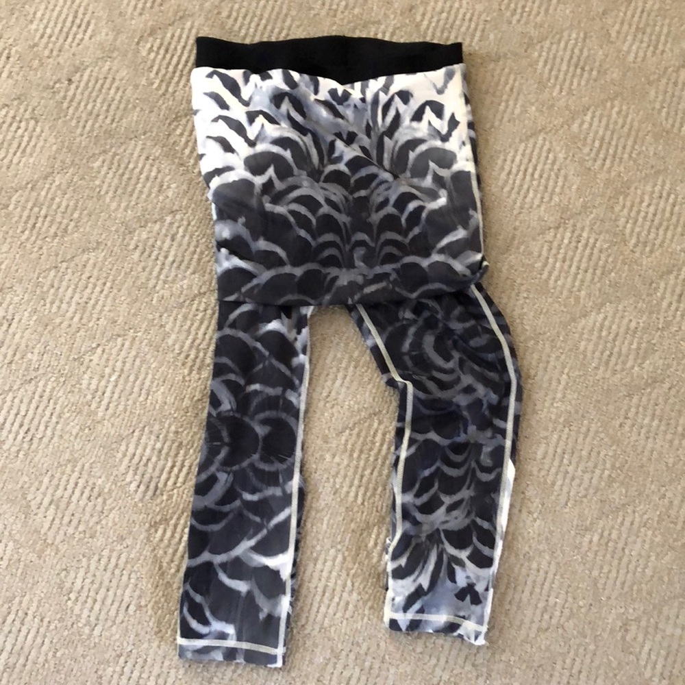 Lululemon Wunder Under SE Dance - Picture 3 of 3
